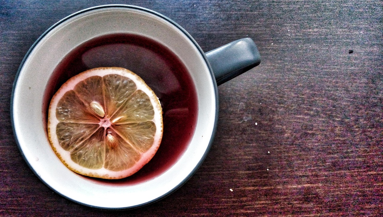 肝斑を自力で改善する方法は？